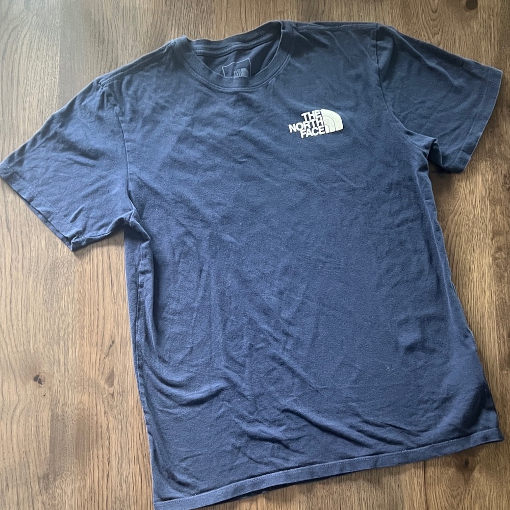 The North Face Men's Navy Cotton Short Sleeve T-shirt Small